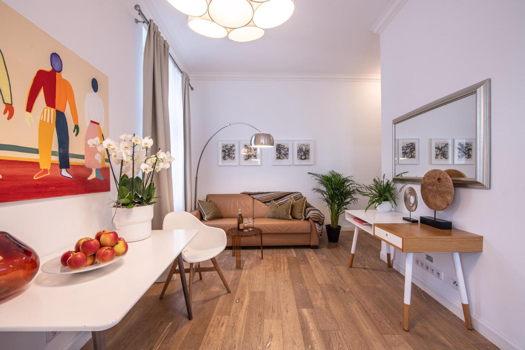 Modern Downtown Apt - Renovated, On Ideal Location Praga Esterno foto